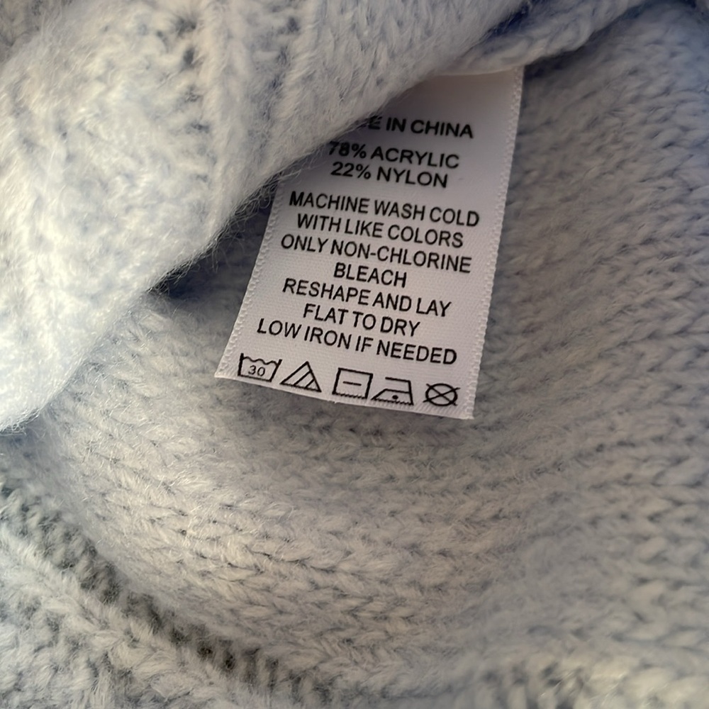 Hill House The Ollie Sweater NWT Powder Blue - Picture 4 of 4